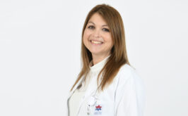 ד"ר הדר רוזן, מומחית ברפואת נשים ומיילדות, בוגרת השתלמות עמיתים ברפואת אם-עובר מתקדמת במרכז הרפואי Mount-Sinai בטורונטו.